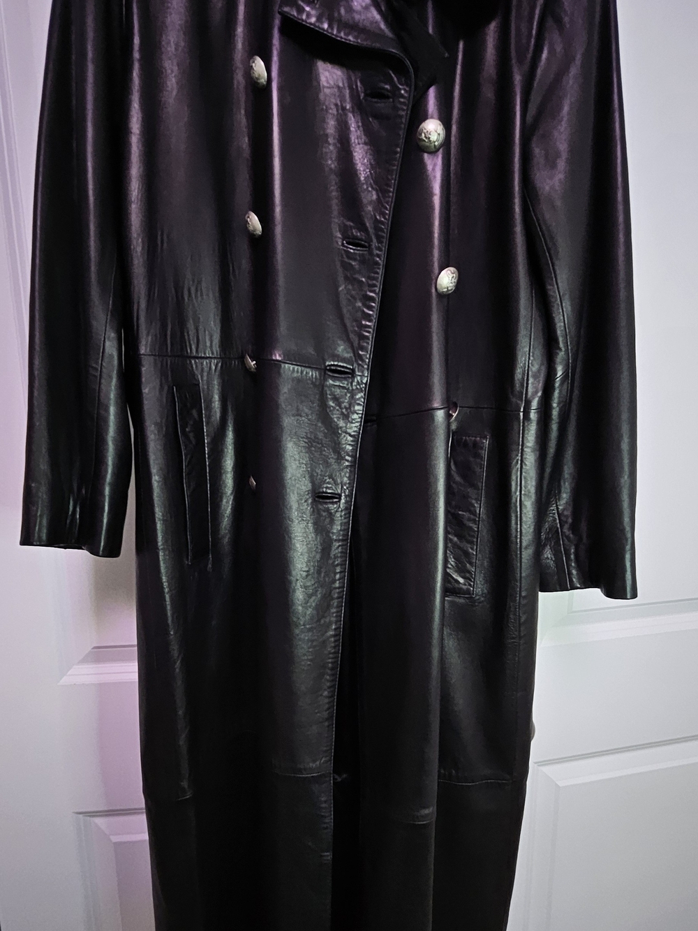 Vakko Black Double-Breasted Leather Trench Coat